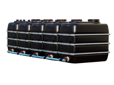 Beliebiges Lagervolumen: Tank-Batterien für verschieden große Lagerkapazitäten entstehen durch Verbindung mehrerer gleich großer Tanks.